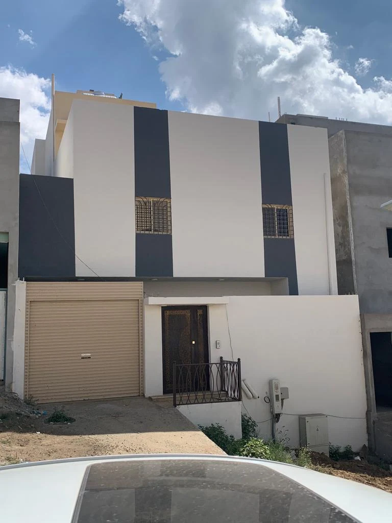 فلل للبيع حي الغدير